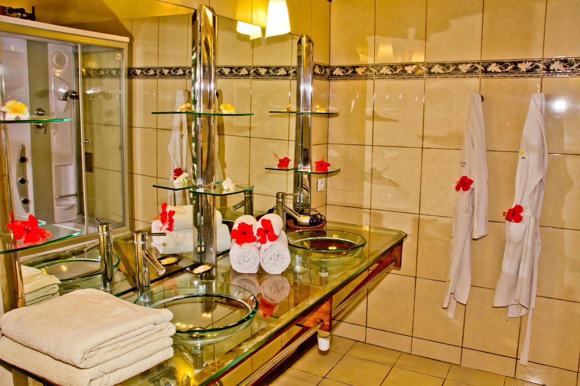 Nosy Be Hotel & Spa Ambaro Екстер'єр фото