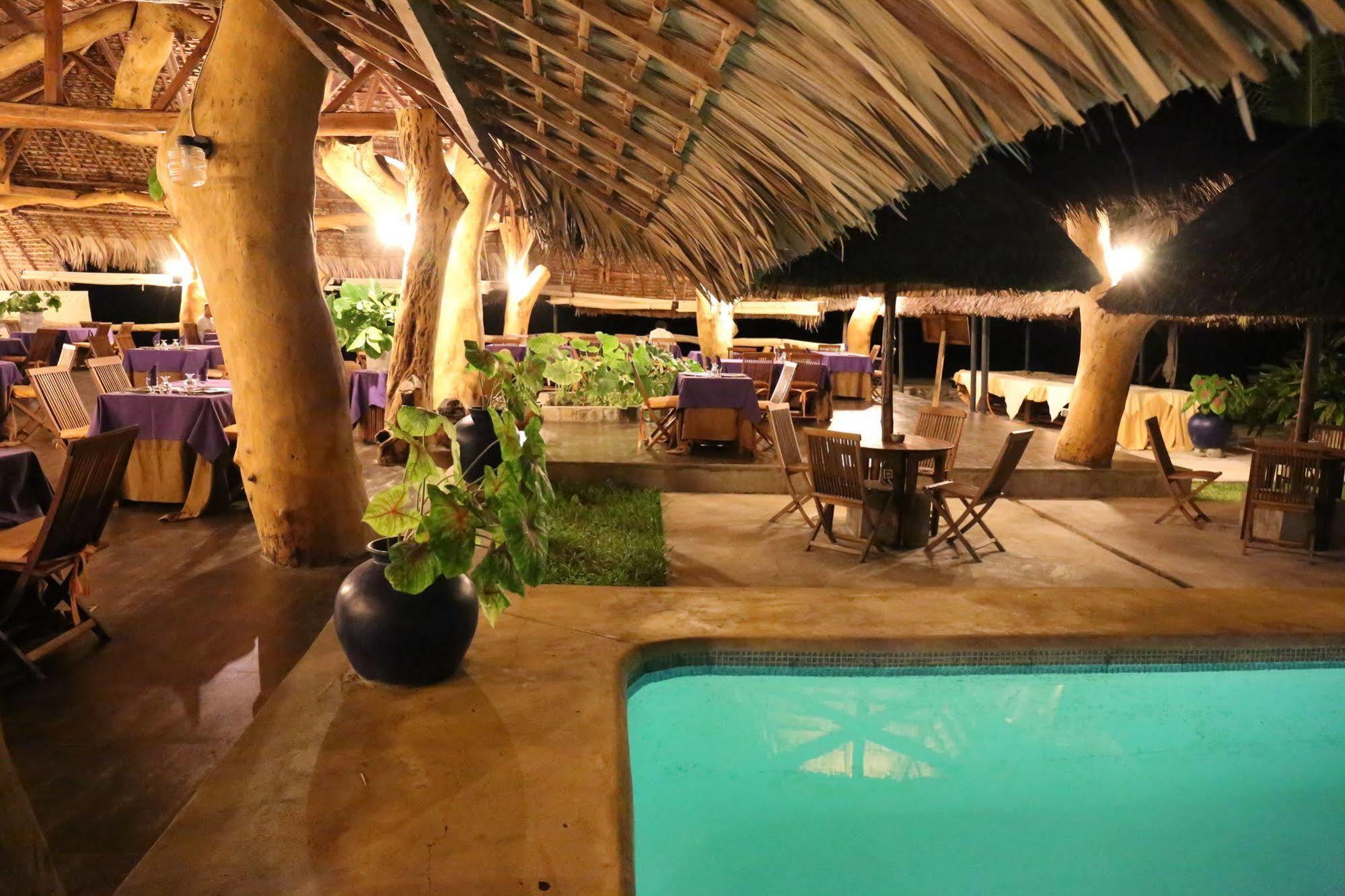 Nosy Be Hotel & Spa Ambaro Екстер'єр фото