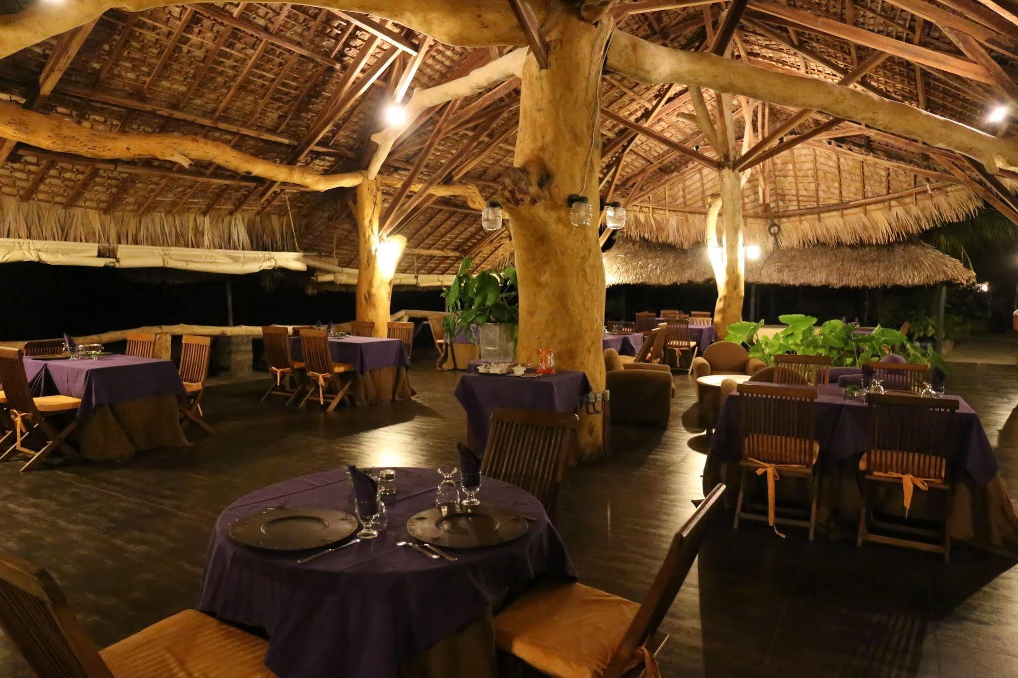Nosy Be Hotel & Spa Ambaro Екстер'єр фото